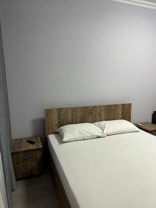 Гостиница Престиж Минеральные Воды Стандартный четырехместный номер-7