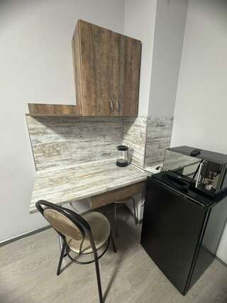 Гостиница Престиж Минеральные Воды Стандартный четырехместный номер-12